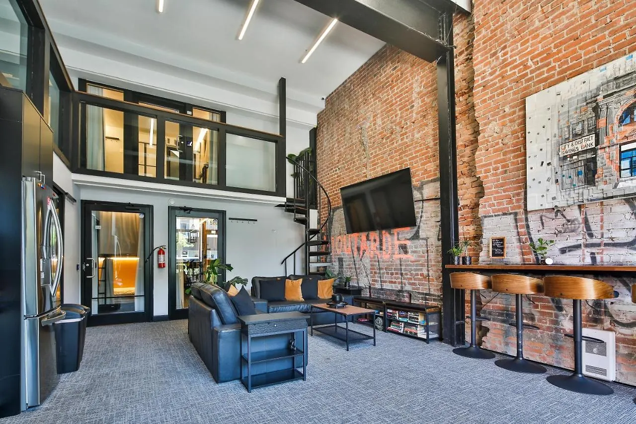 Parc Avenue Hostel Montreal