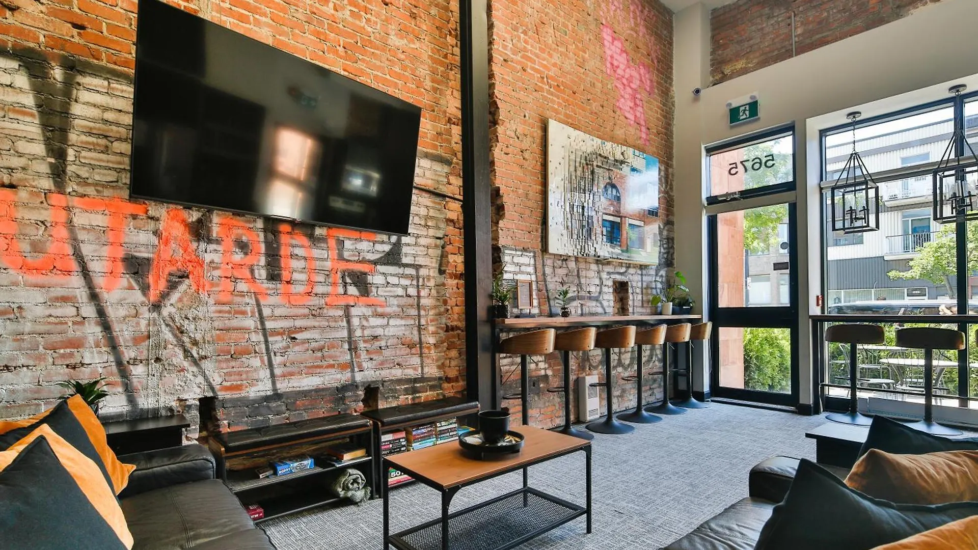 Parc Avenue Hostel Montreal Canada